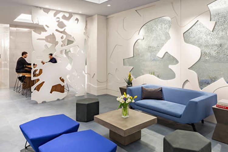 AdMo Heights Lounge