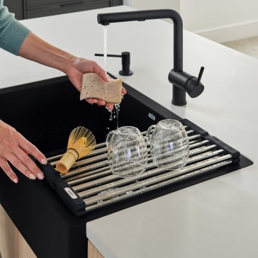 ⑳　メグえもん Amazon.com: BLANCO 238483 Folding Grid as a Drainer for the