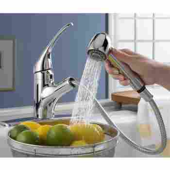 American Standard 4205 104 Reliant Pull Out Kitchen Faucet