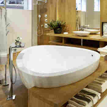 Massaud Freestanding Tub