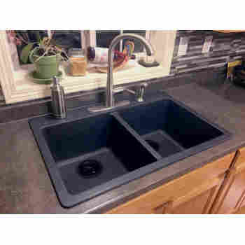 Houzer M 200sand Quartztone 33 Topmount 50 50 Double Bowl Qualitybath Com