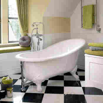 ball and claw foot bathtub