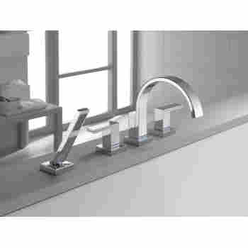 Brizo T67480 Siderna Trim For Roman Tub Filler With Handshower