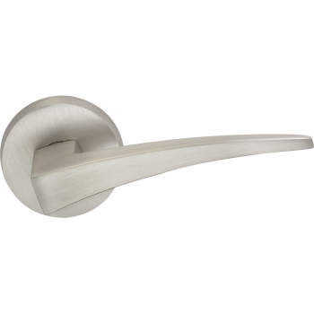 Omnia door levers image-4