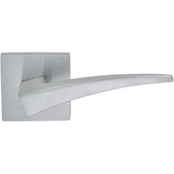 Omnia door levers image-2