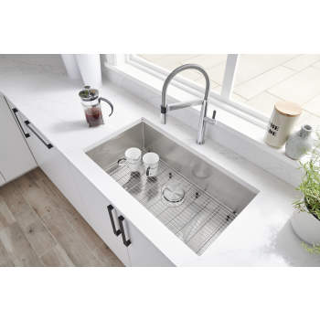 Stainless steel sink clearance grid