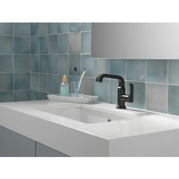 Delta Faucet 589-BL-DST Tetra Llave De Baño, Negro Mate