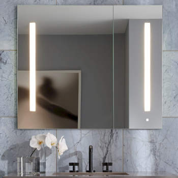 Robern lighted cheap medicine cabinet