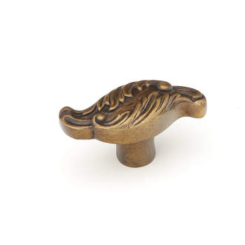 Schaub & Company cabinet knobs image-2