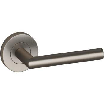Ashley Norton door levers image-4
