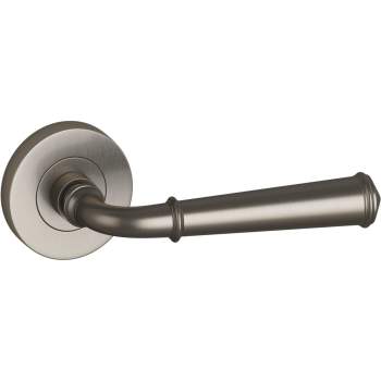 Ashley Norton door levers image-8