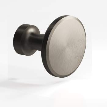 Colonial Bronze cabinet knobs image-12