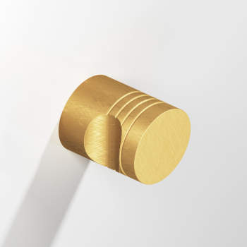 Colonial Bronze cabinet knobs image-24