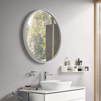 Duravit mirror with lighting outlet