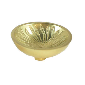 Lisa Jarvis cabinet knobs image-2