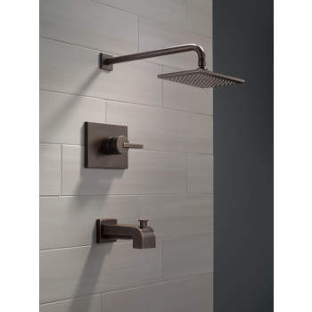 Delta tub & shower sets image-2