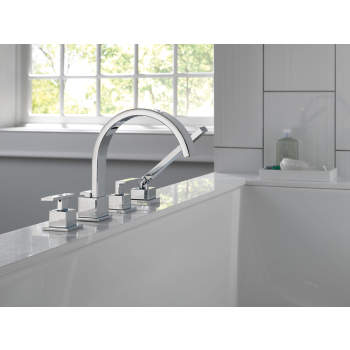 Delta tub faucets image-2