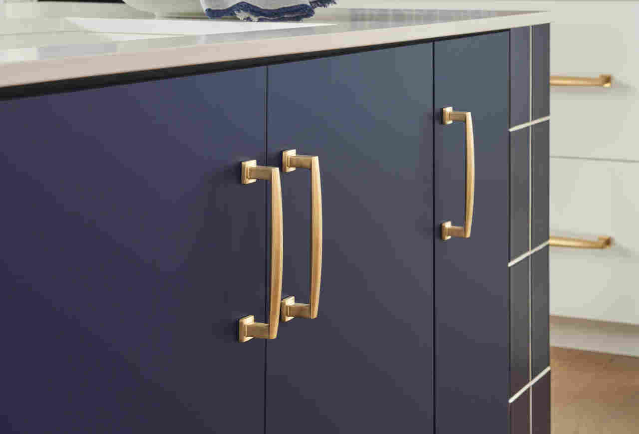 Water Street Brass Hardware | QualityBath.com