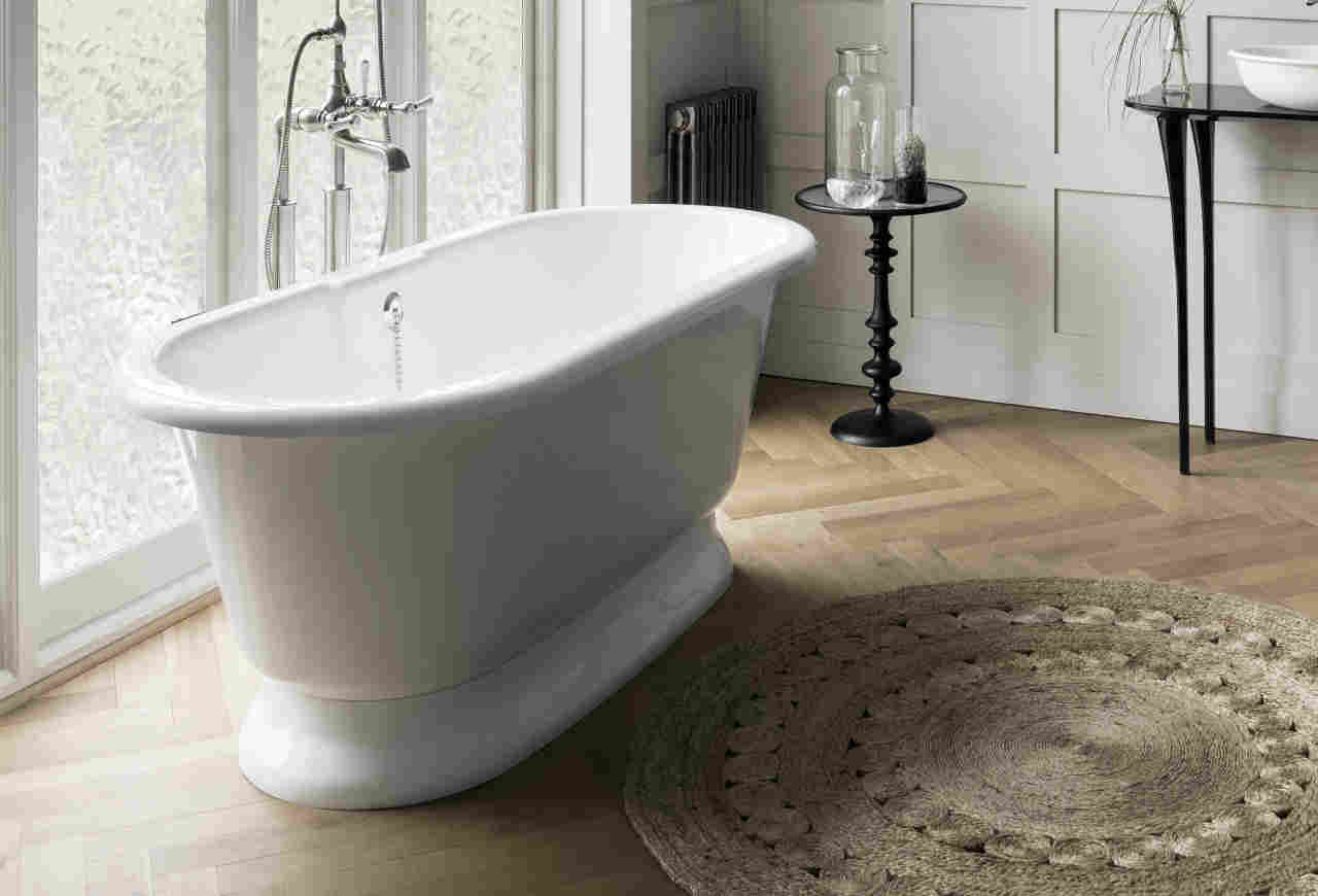 Victoria and Albert Tubs