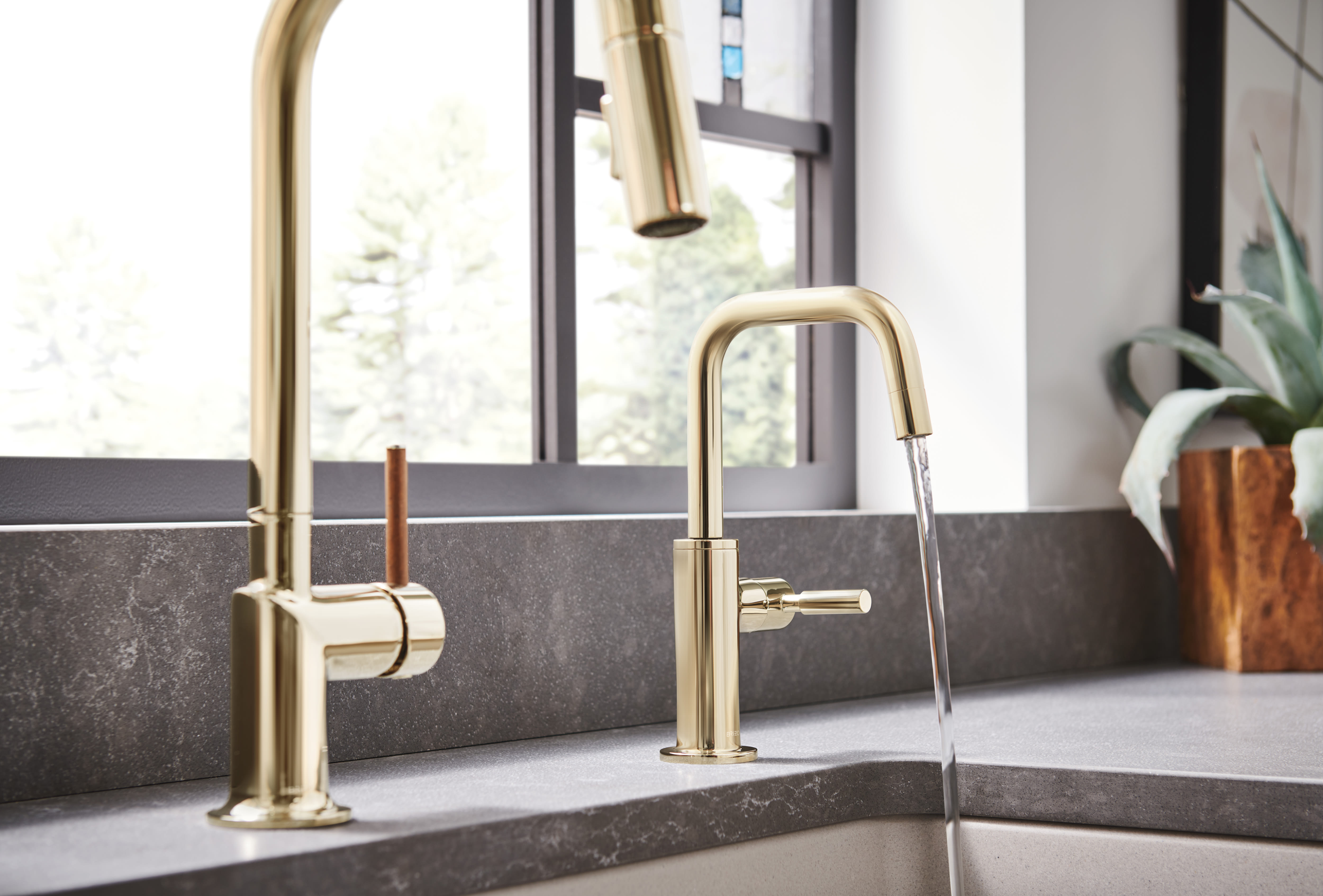 Rubinetto cucina a colonna con manopola solo acqua fredda 1/2 - RCBT