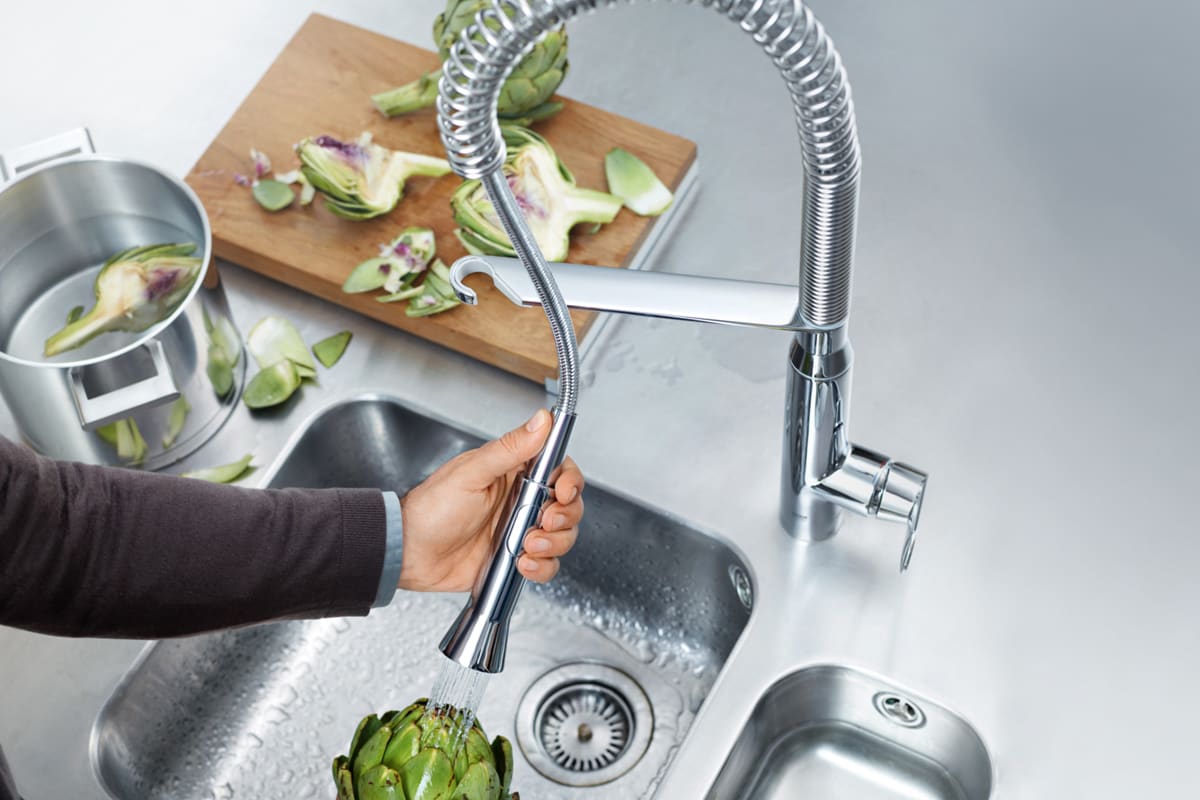 The Kitchen Faucet Pull Down Pull Out Or Side Spray