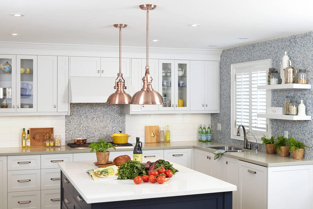 mixing lighting finishes in kitchen