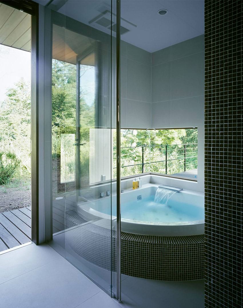 Yokobori Architect & Associates