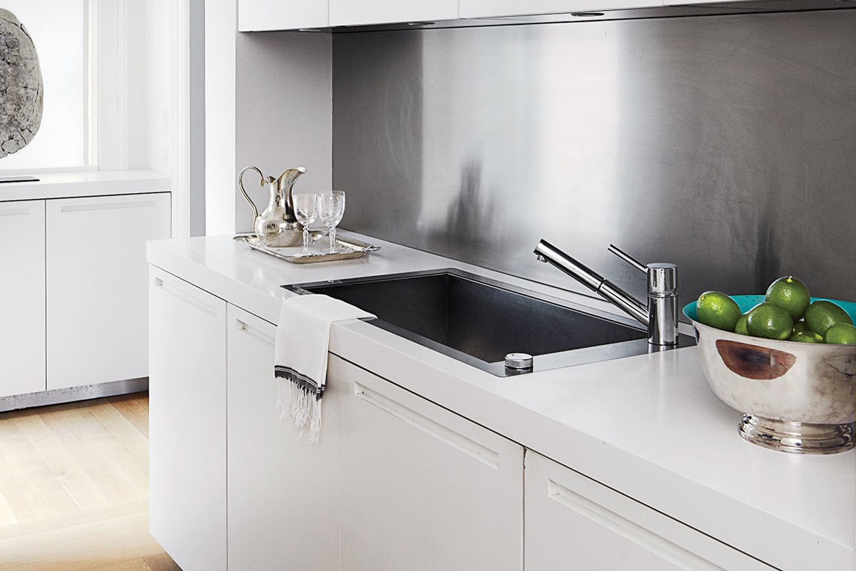 How to Clean a Stainless Steel Sink