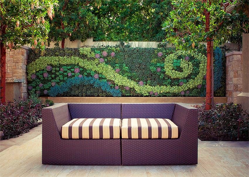 GroVert by Living Wall