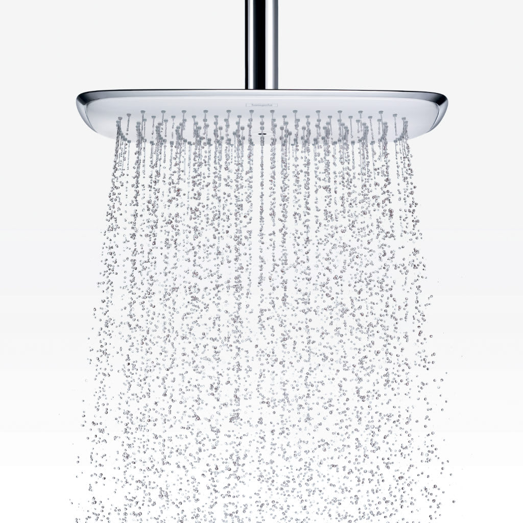 Hansgrohe PuraVida 400 AIR Showerhead spraying water