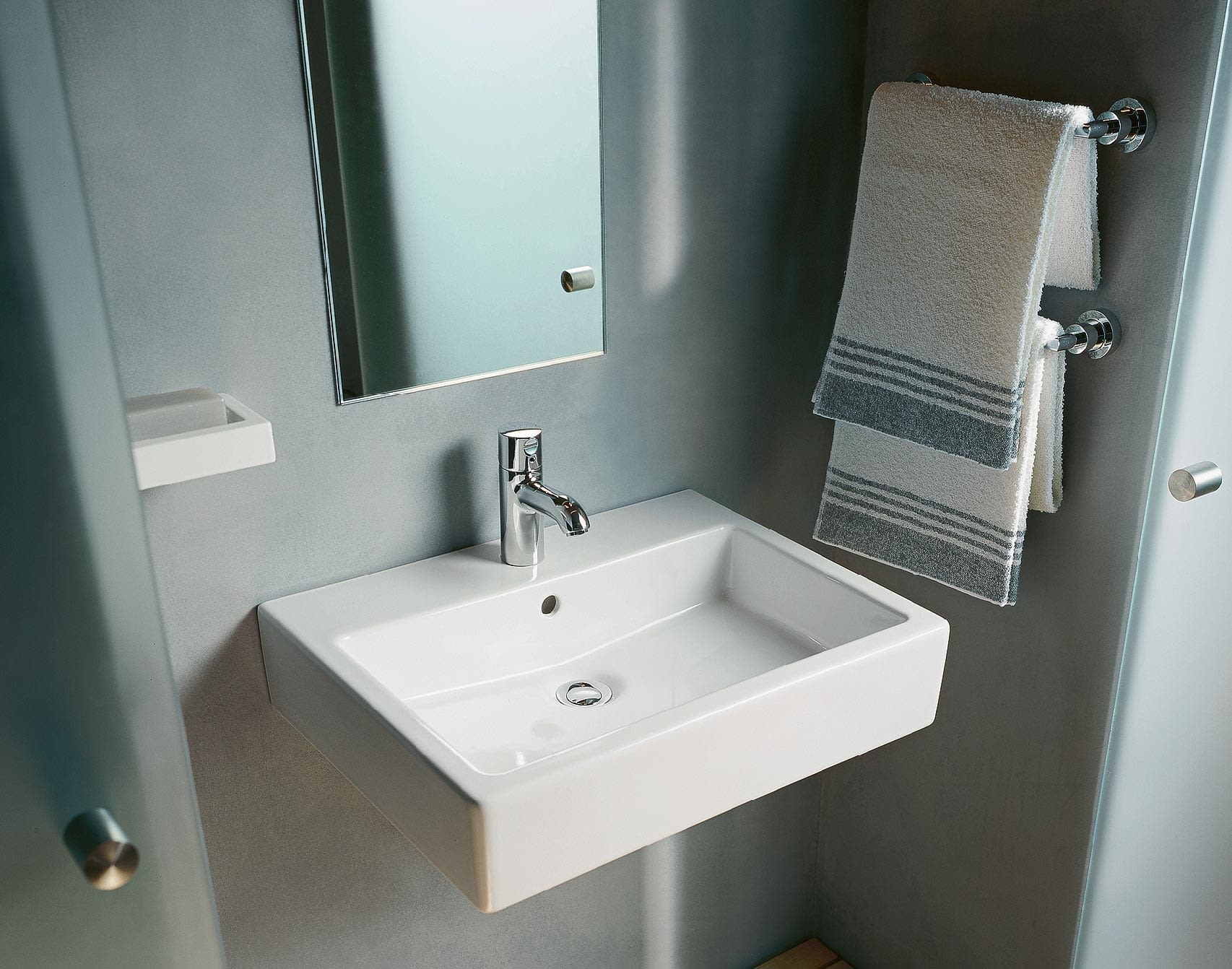 Раковина 60. Умывальник Duravit Vero 045460.