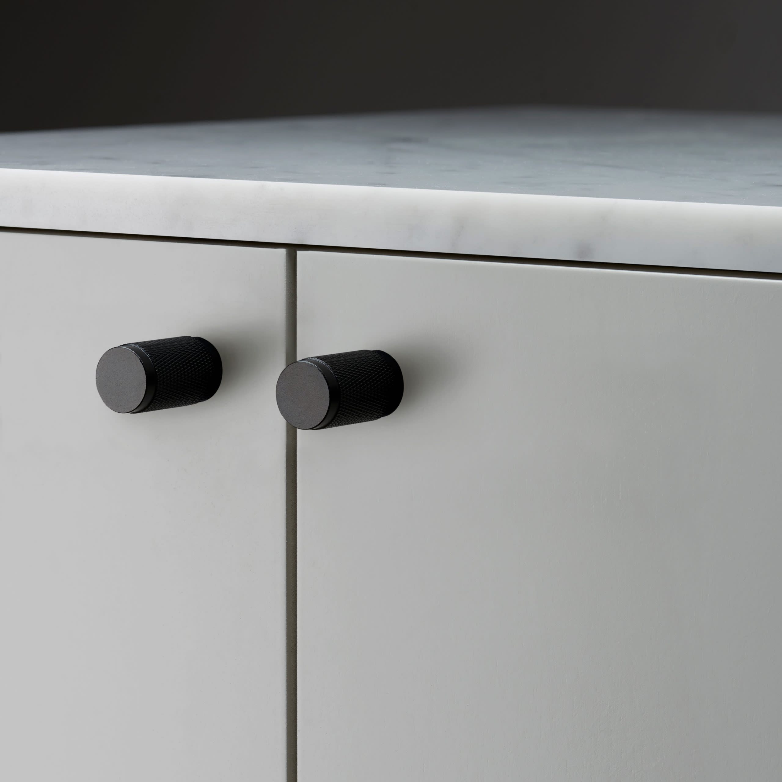Buster + Punch US-KN Cross Knurled Pair Of Furniture Knobs
