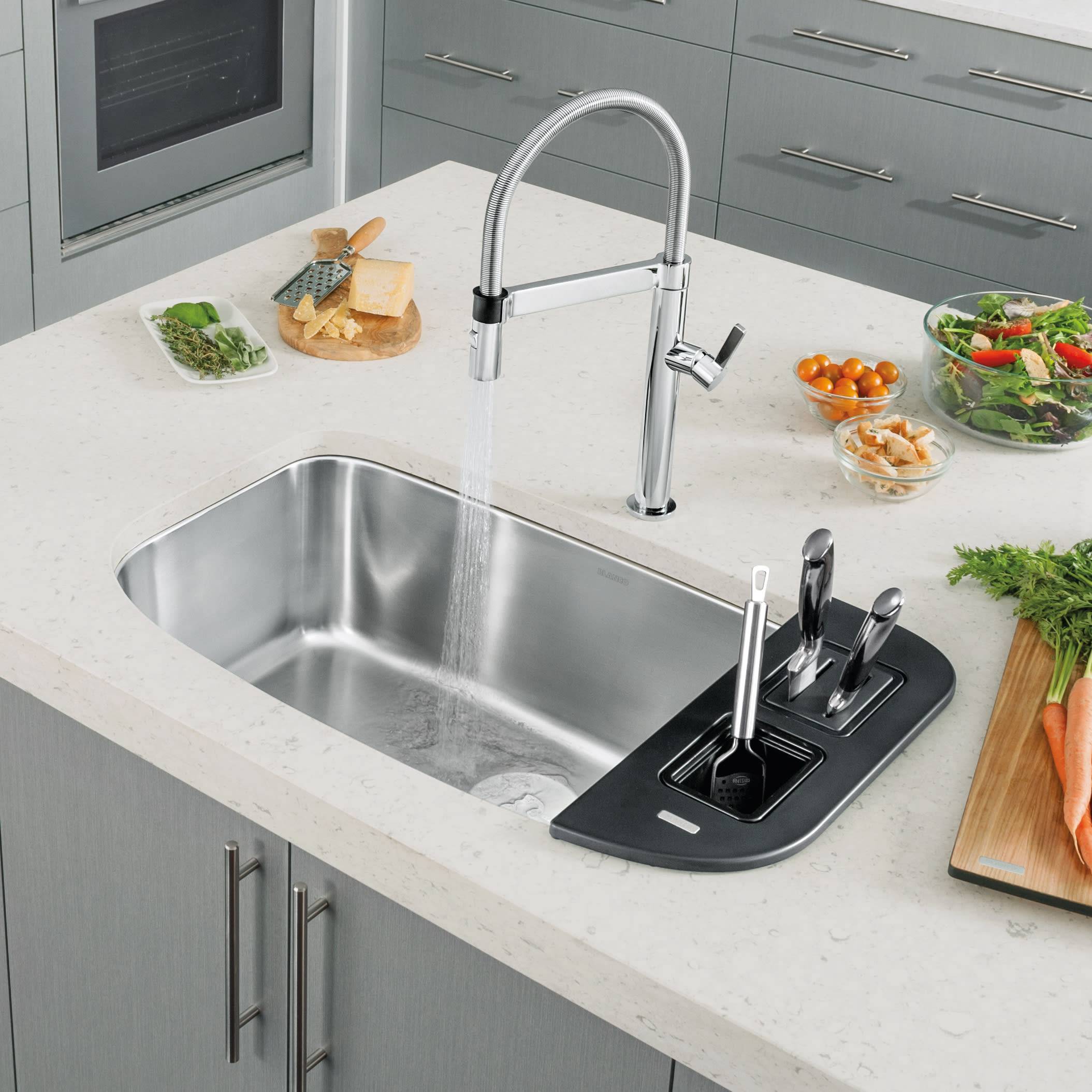 Blanco 441622 Culina Mini Semi-Professional Kitchen Faucet 2.2 Gpm 