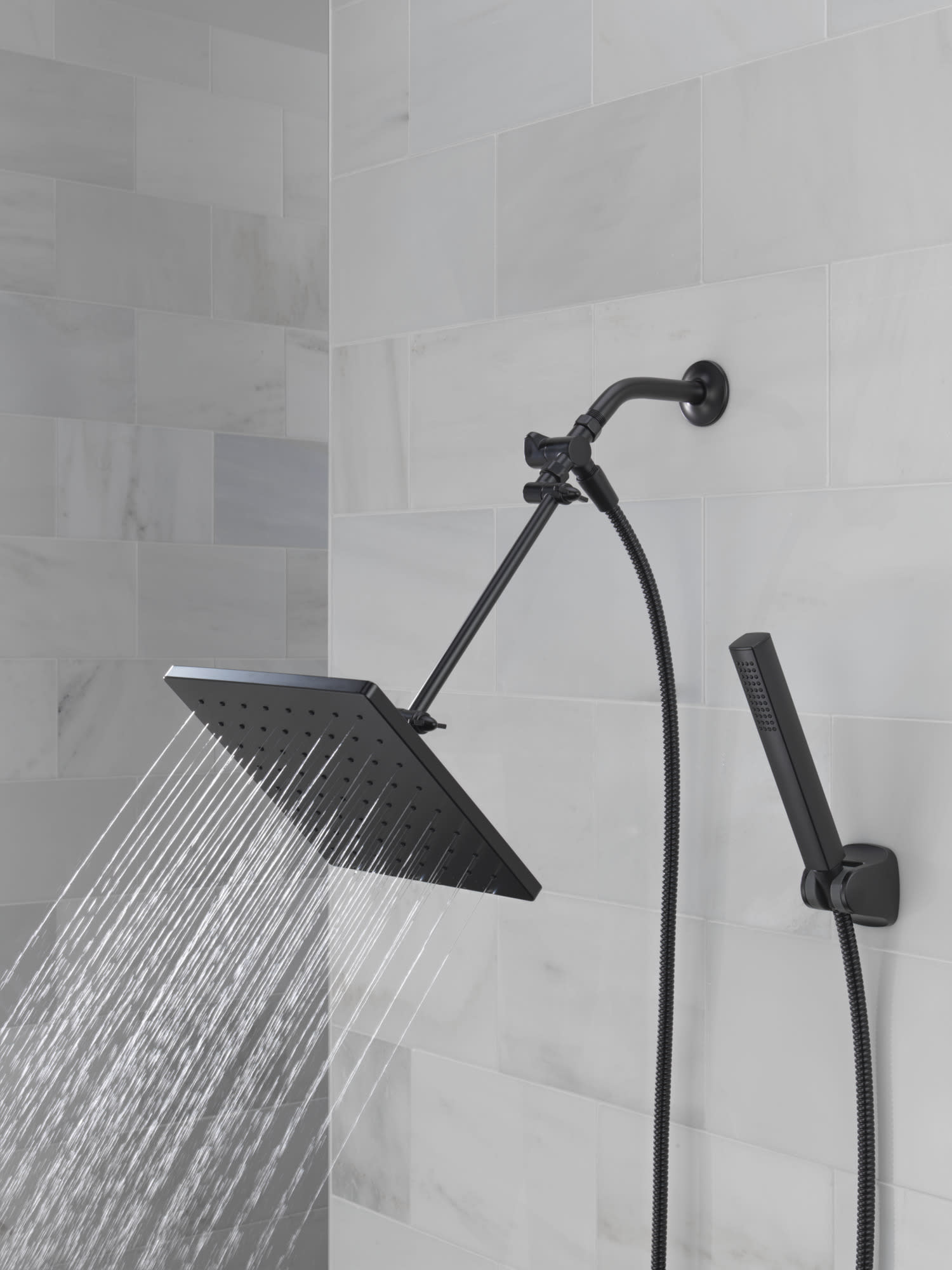 R♡ 75527-BL_WATER_05_WEB_vf1rxt