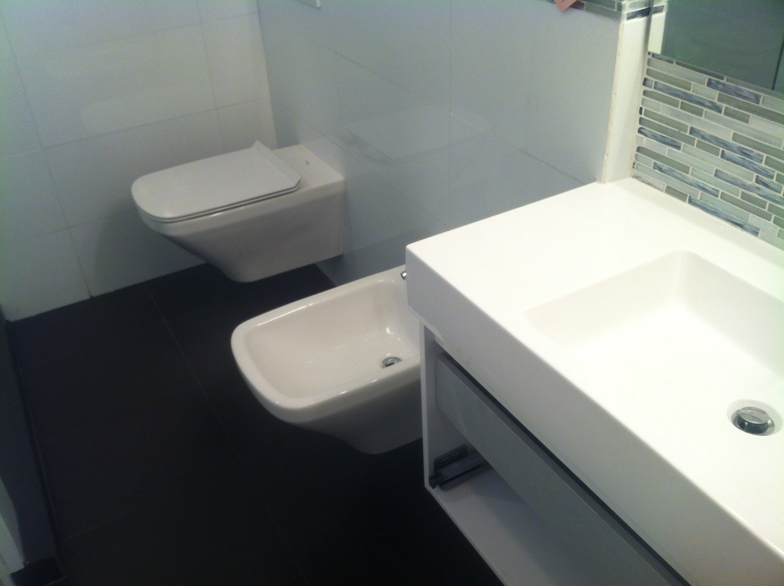 Duravit 2542090092 Durastyle Wall Mounted Toilet Rimless