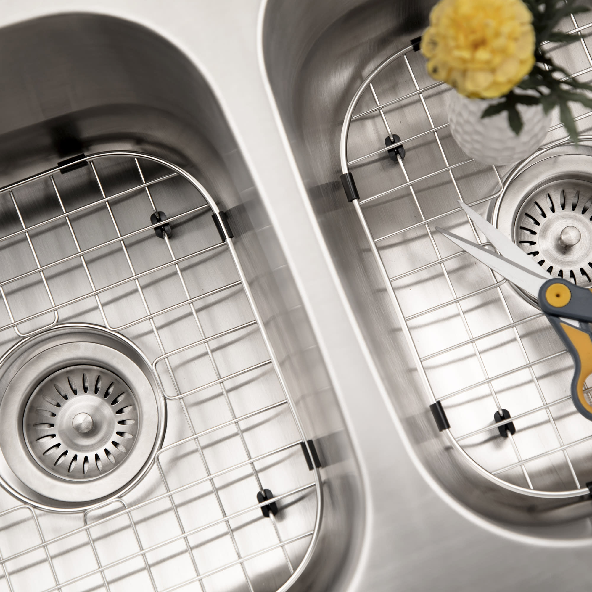 【yskページ】Sサイズ（フェラントーレス） Male-Female Standoff, Hex, Unplated, Stainless Steel, #2-56