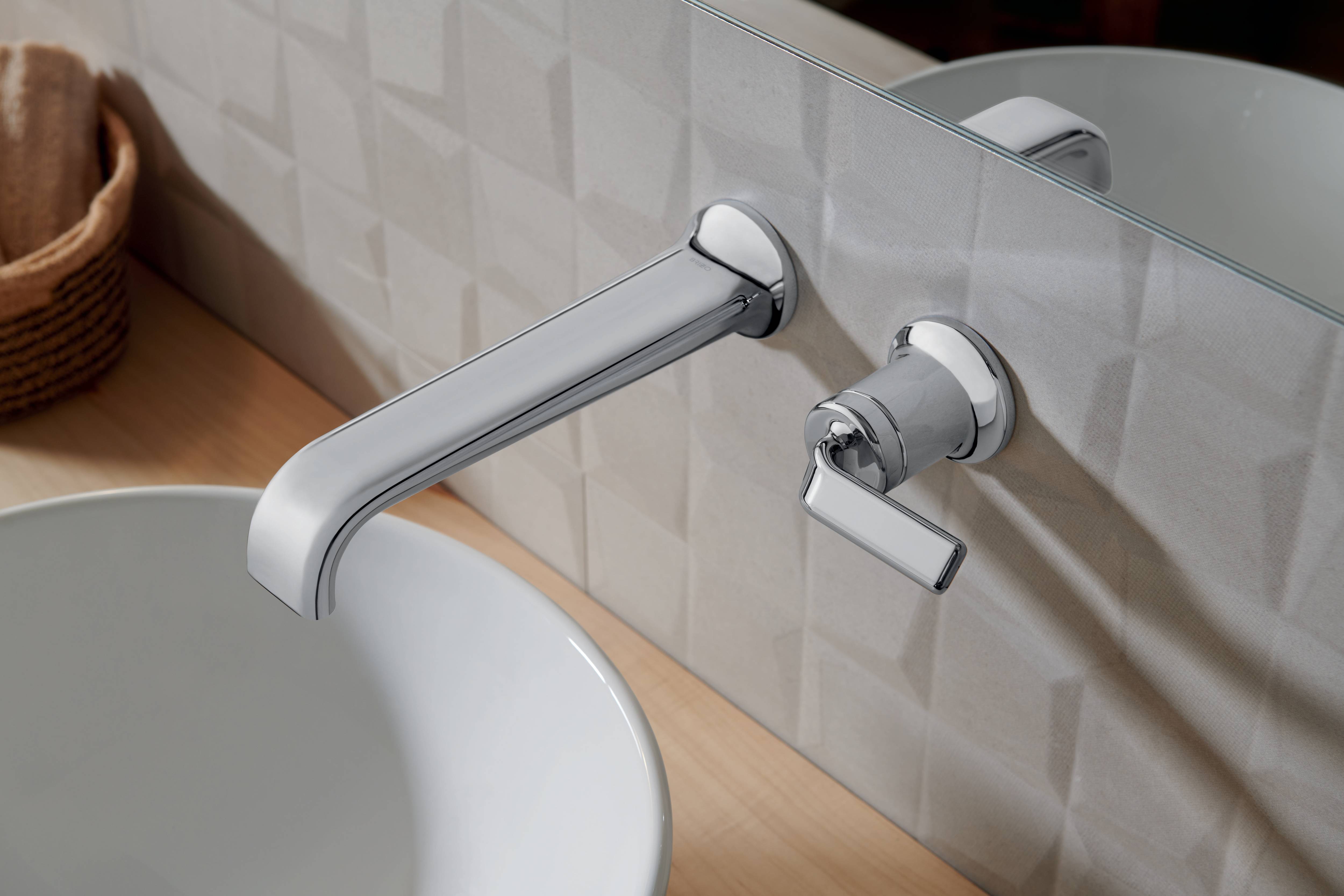 T65767LF-PCLHP-ECO_HL5867-