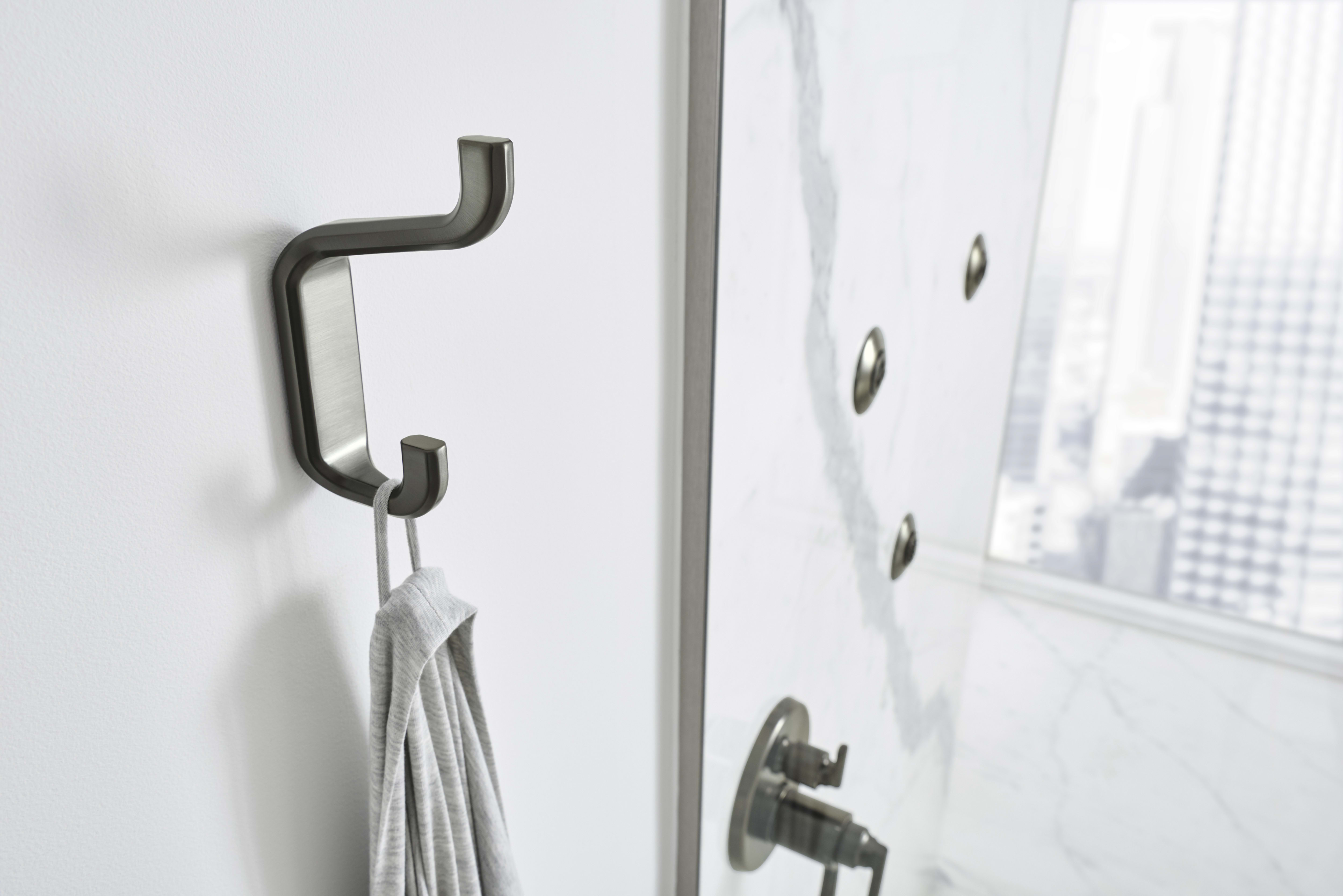 Brizo Levoir 18 Towel Bar