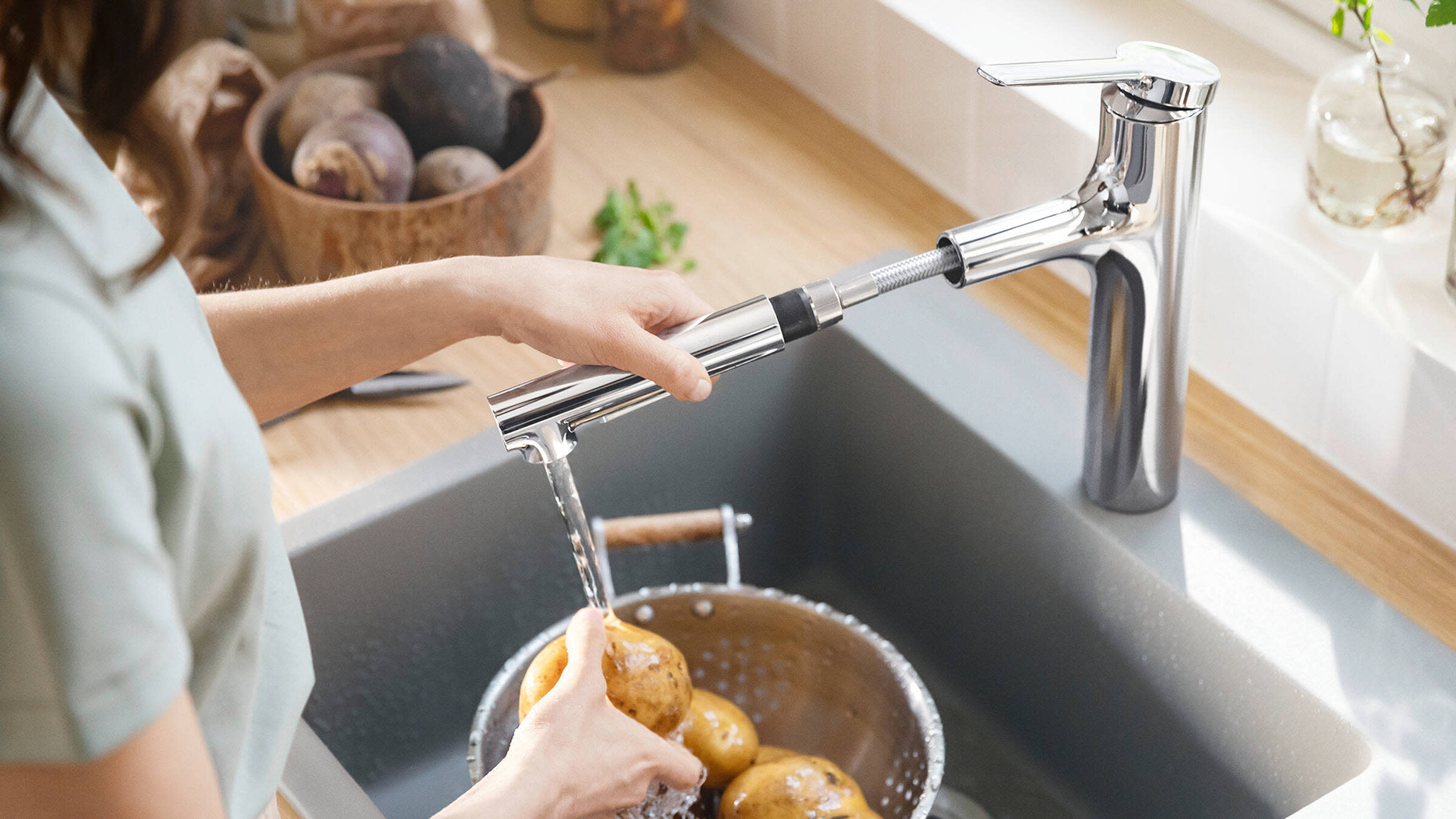 Hansgrohe 04792800 Joleena Semi-Pro Kitchen Faucet | QualityBath.com